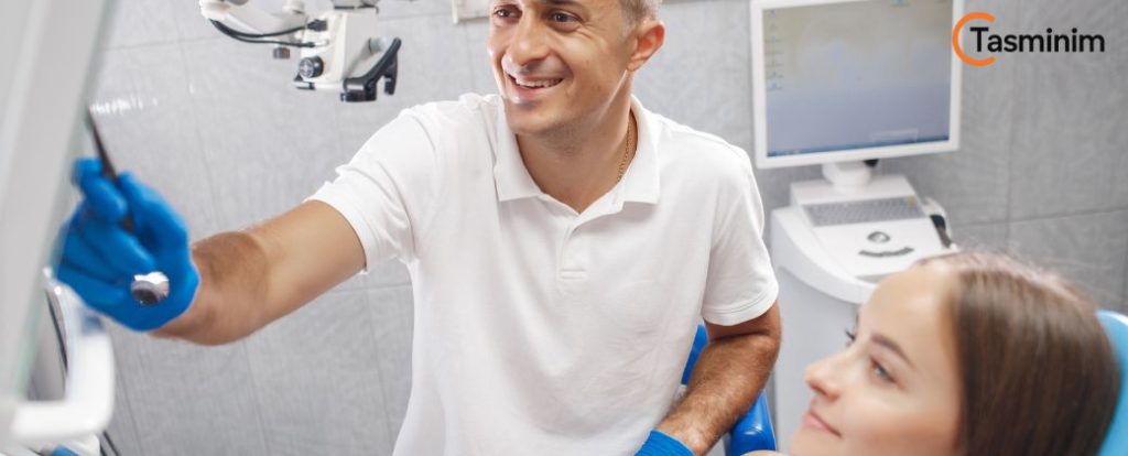 האם יש תסימנים שאפשר לראות בגיל צעיר שמצביעים על הצורך ליישר שיניים ובצד ימין למעלה לוגו אתר TASMINIM